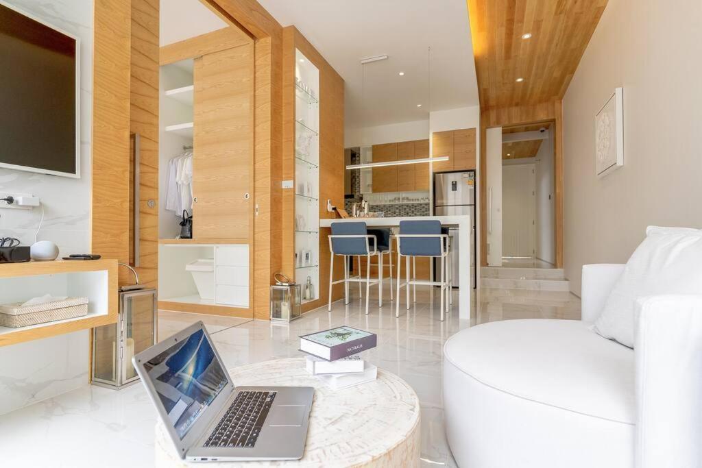 The Residence By Andaman Villa Phuket Exterior photo