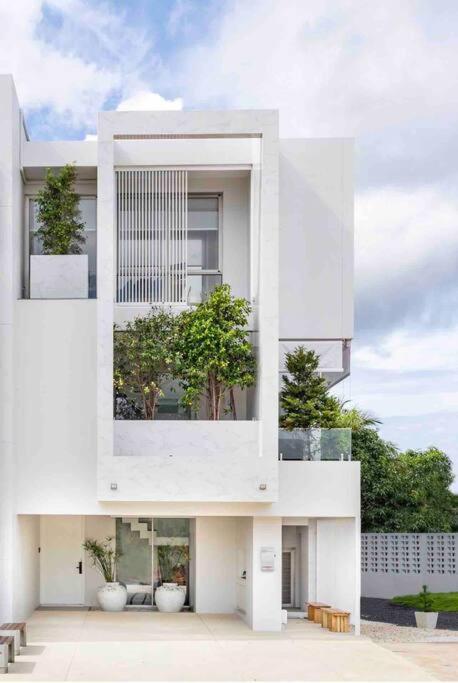 The Residence By Andaman Villa Phuket Exterior photo